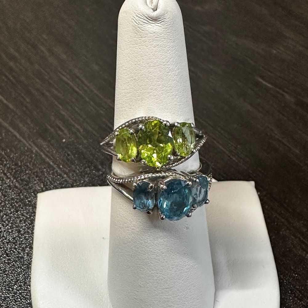 You pick! Oval‎ cut Peridot or blue topaz rings in sterling silver!